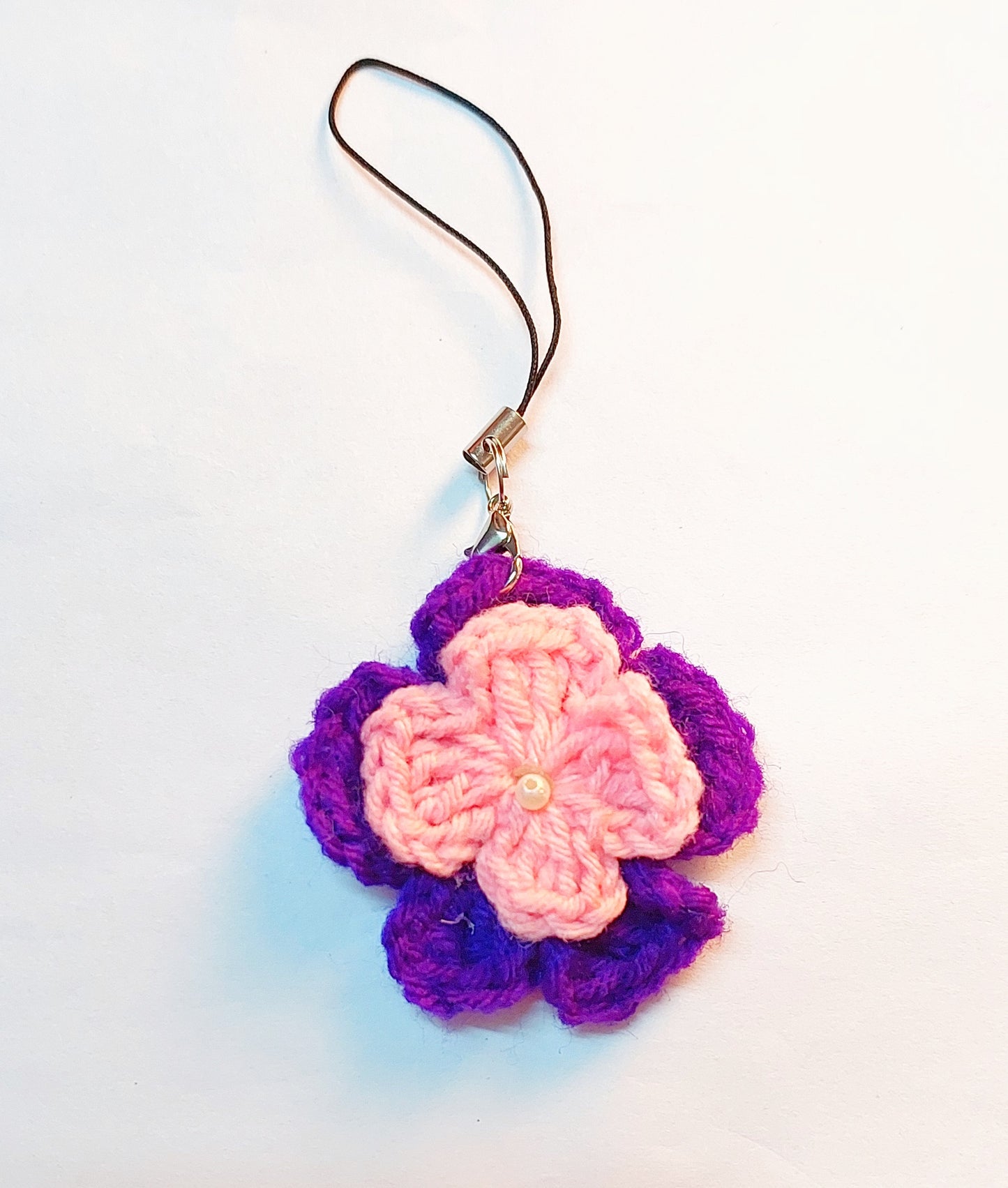 Handmade Crochet Cute Flower Charms – Phone Charms & Bag Charms