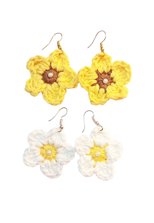 Handmade Crochet Daisy Flower and Sunflower Dangle Earrings for women and girls (Set of 2)